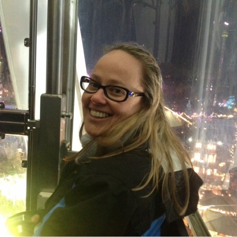 Meet your Posher, Elizabeth